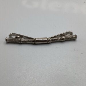 Silver Tone Bamboo Collar Clip